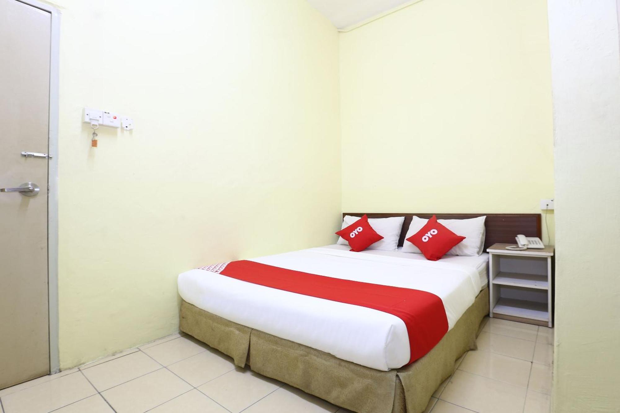 Super Oyo 89651 Harmoni Hotel Kota Bharu Exterior photo