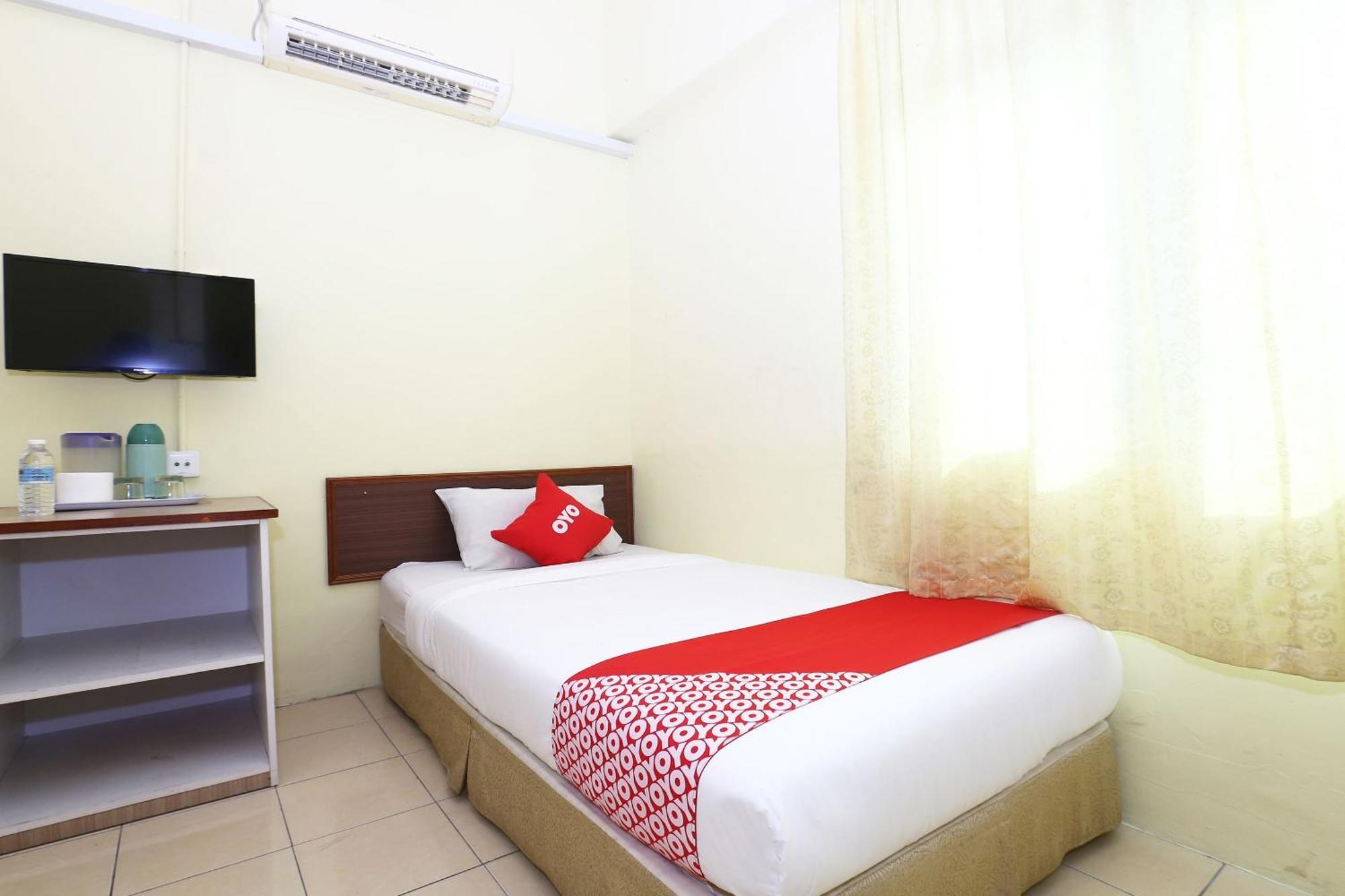 Super Oyo 89651 Harmoni Hotel Kota Bharu Exterior photo