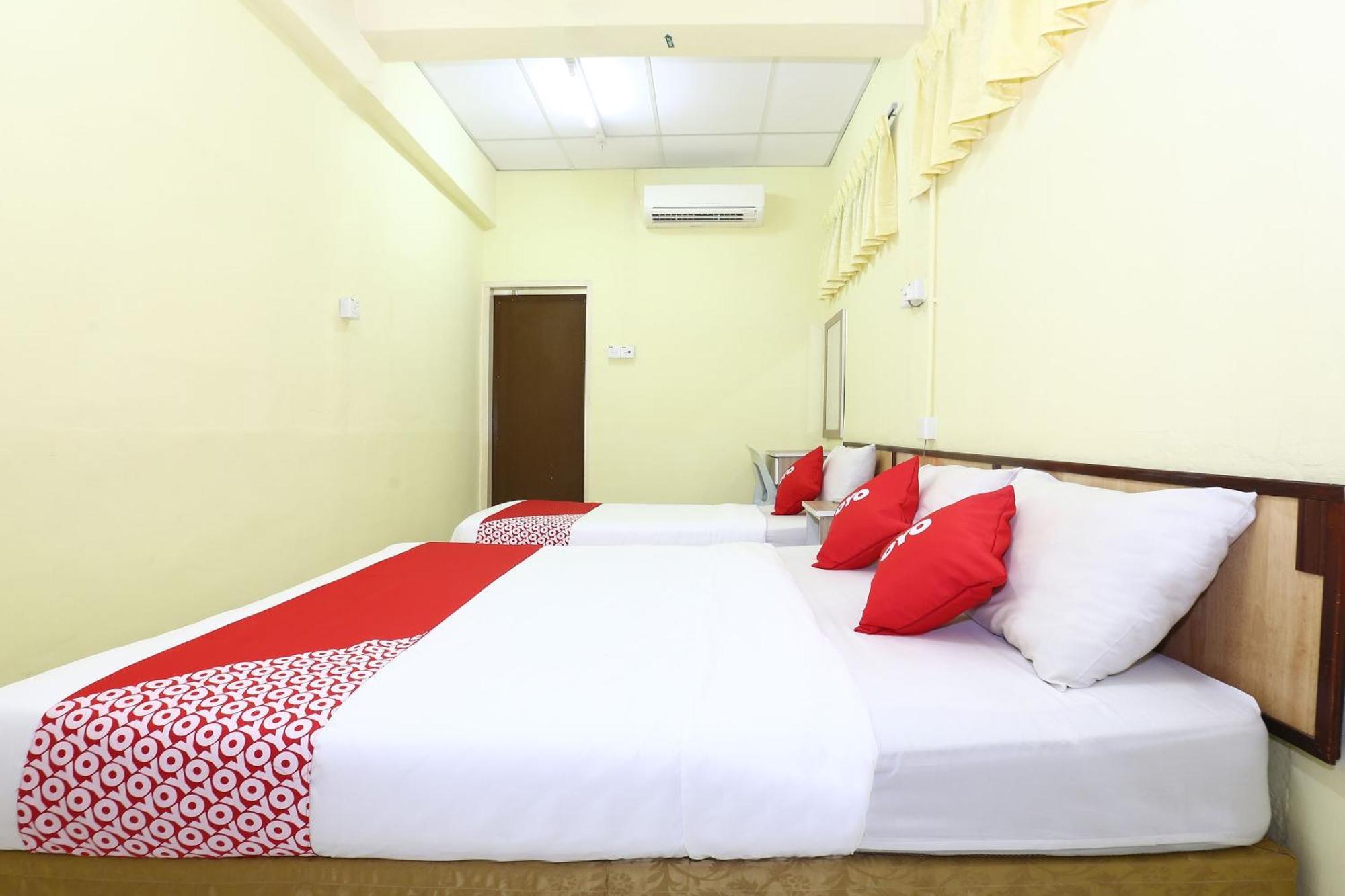 Super Oyo 89651 Harmoni Hotel Kota Bharu Exterior photo