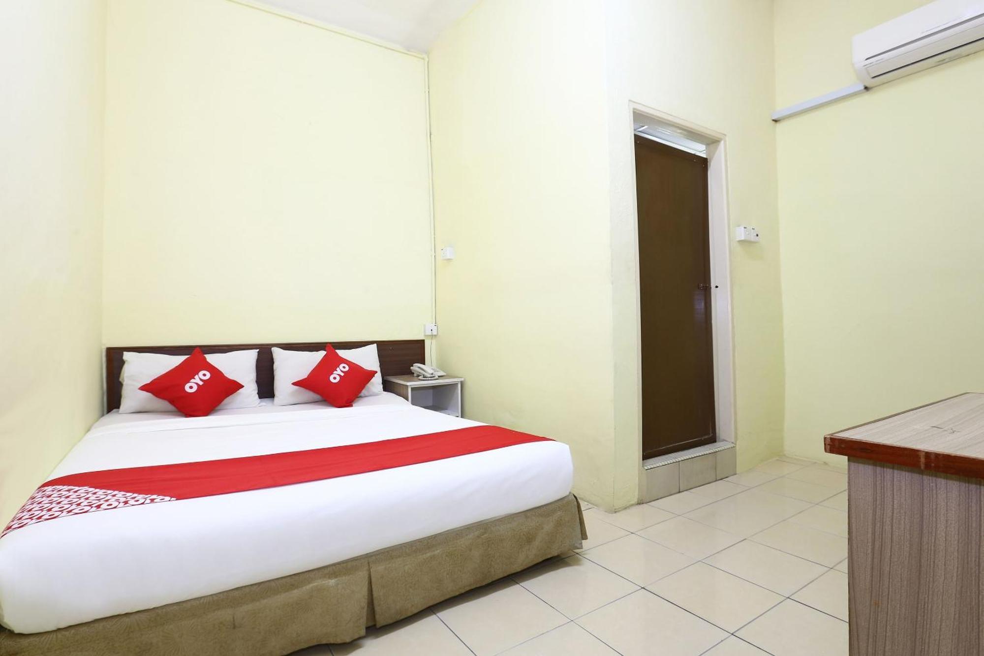 Super Oyo 89651 Harmoni Hotel Kota Bharu Exterior photo
